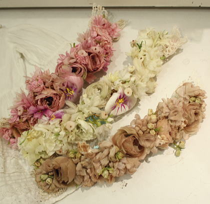 ◆優しい色合いのシルクフラワー(布花)が入荷致しました◆