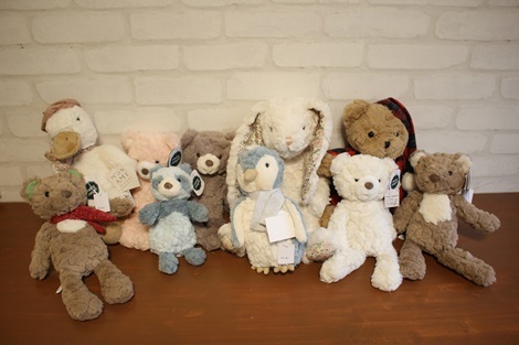 MONAMI DESIGNS社・mary meyer社のぬいぐるみが入荷いたしました！