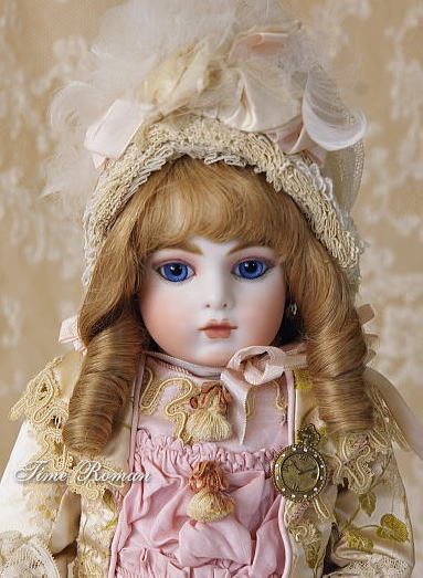 ◆◆谷井 真由美さまの作品が数体入荷いたしました◆◆