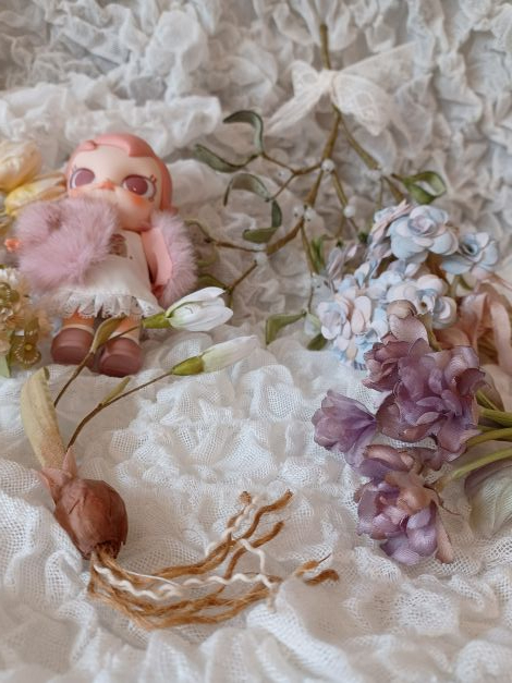 ◆3階浪漫館ギャラリー　2月12日（木）布花＆クラフト教室の様子です◆