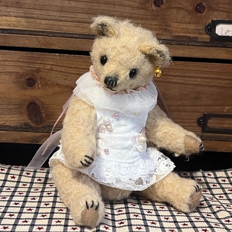 ◆テディベア＆アニマルアーティスト「KANA BEAR」さまの作品が近日中に入荷いたします◆