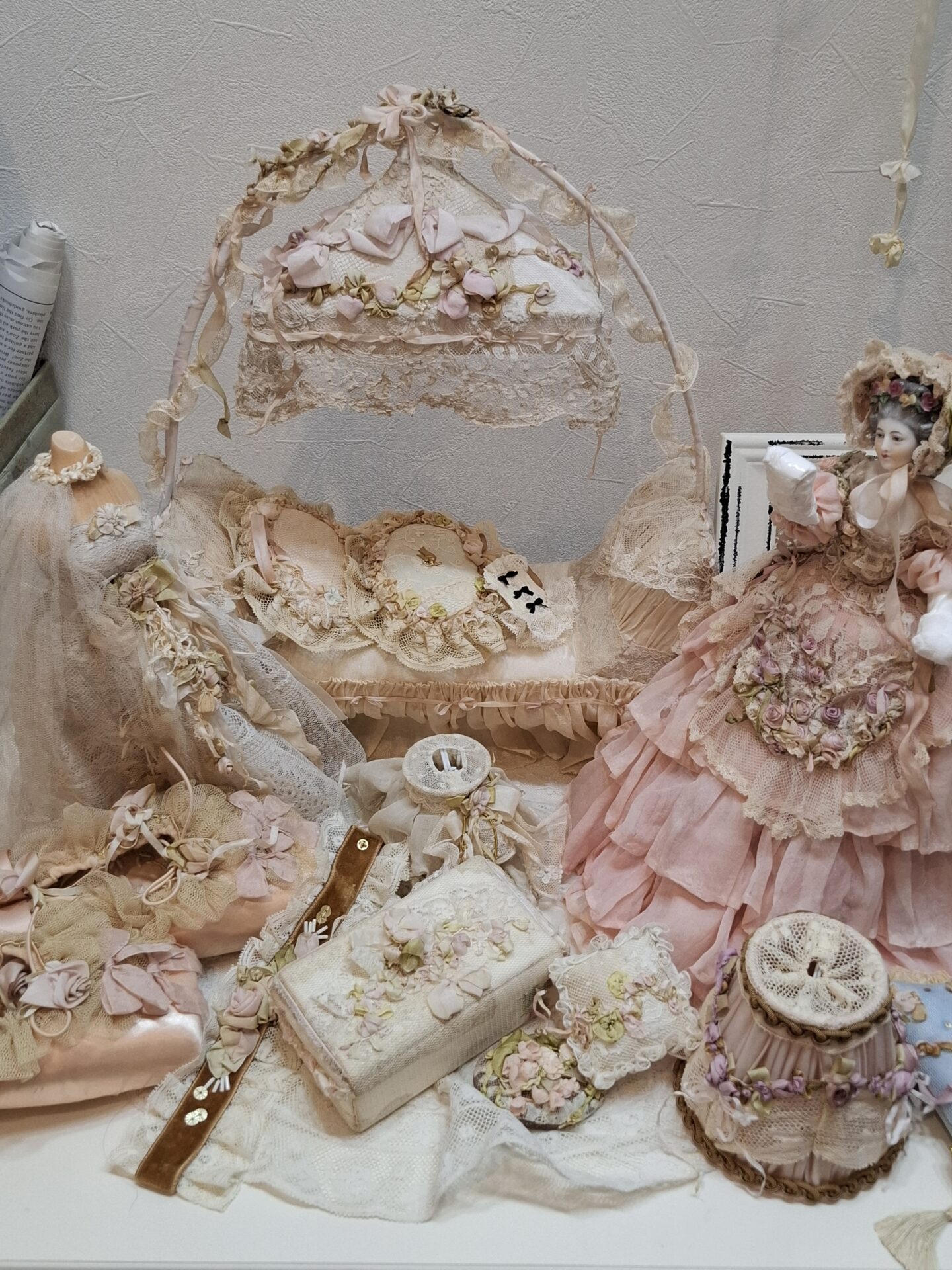 ♦リボン刺繍作家「ビクトリアンローズ」様の1Dayワークショップを開催いたしました♦